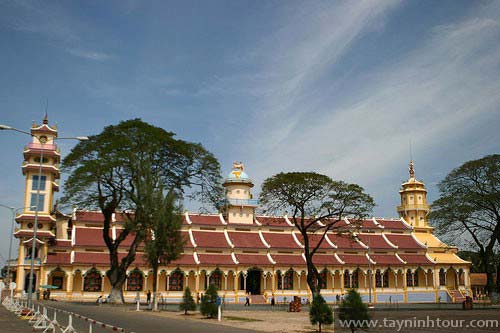 Tòa thánh Cao Đài Tây Ninh