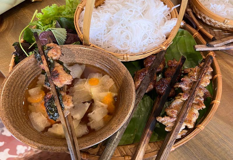 Ô Bun Cha - 2 ngõ 7 Tôn Thất Thuyết