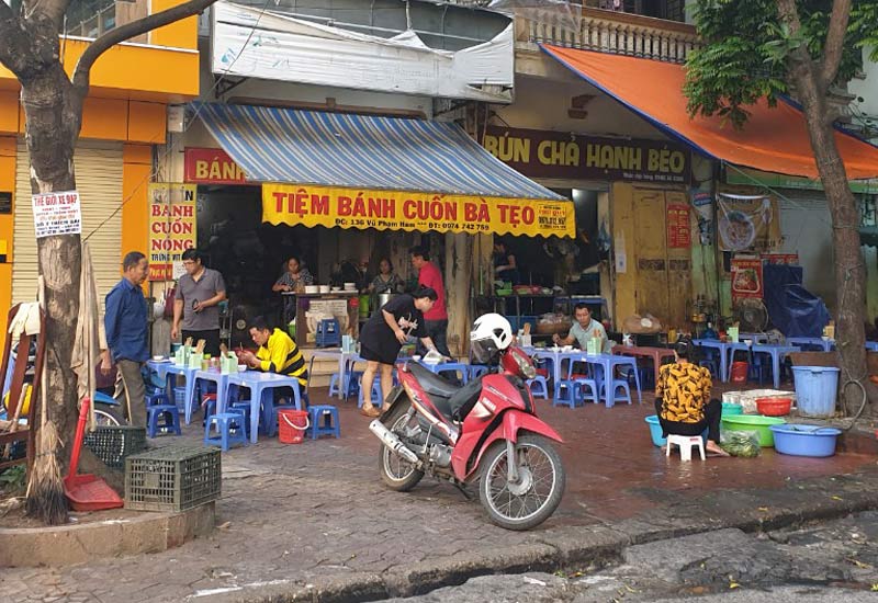 Bánh Cuốn Bà Tẹo - 136 Vũ Phạm Hàm, Hà Nội