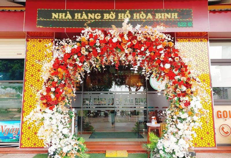 Nhà Hàng Bờ Hồ Hòa Binh - Top nhà hàng ở Thị trấn Đồi Ngô, Lục Nam