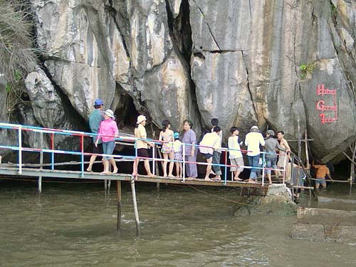 Hang Giếng Tiên Kiên Giang