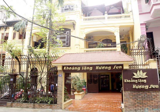 Nhà hàng Khoảng Lặng Hương Sen