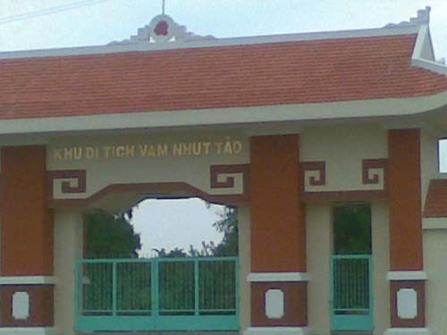 Khu di tích lịch sử Vàm Nhựt Tảo