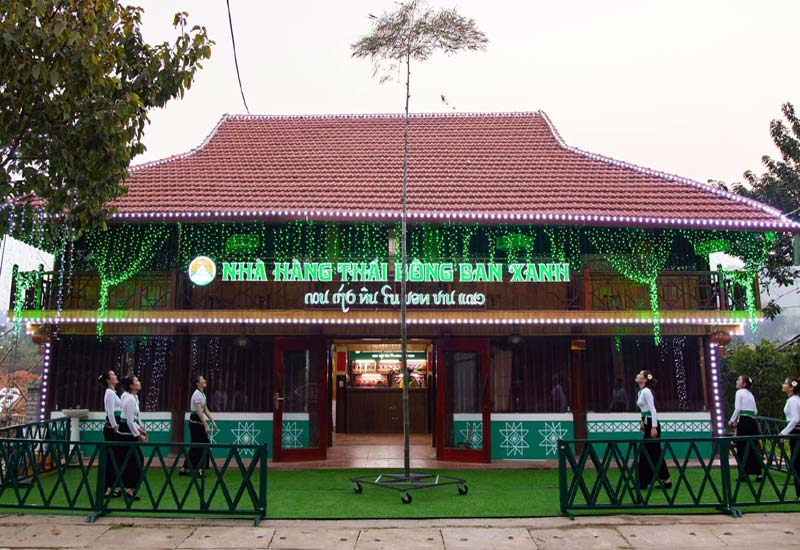 Nhà Hàng Bông Ban Xanh - 190 Phùng Chí Kiên