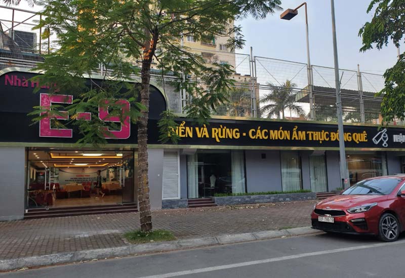 Nhà Hàng E-9 Biển và Rừng - Phố Tú Mỡ