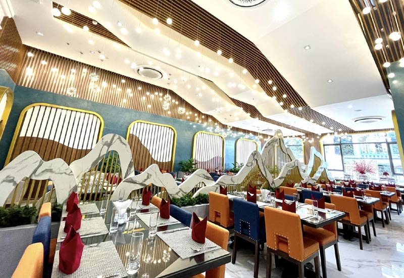 Nhà hàng Lá Chàm - Nhà hàng 4 sao ở Mộc Châu