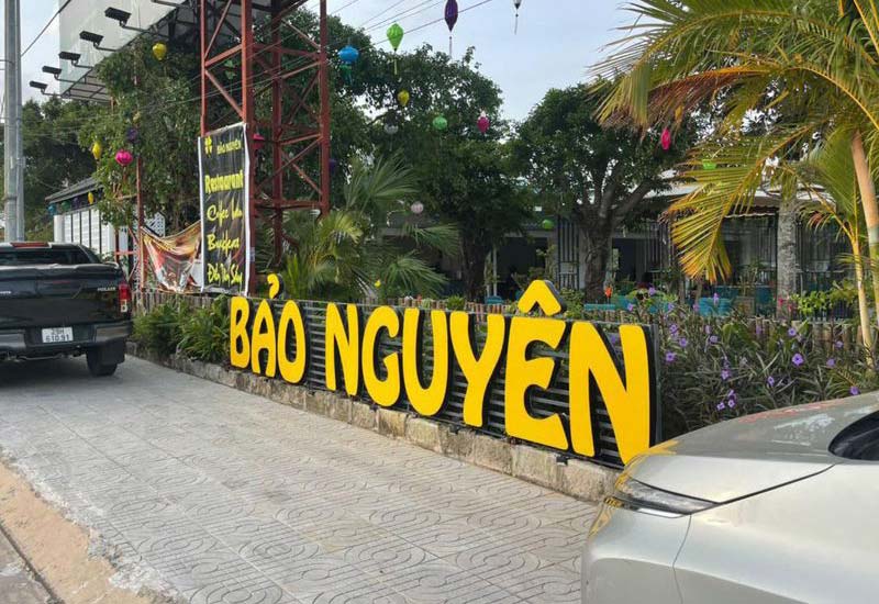 Bảo Nguyên Restaurant & Coffee - Vòng xoay sân bay, Thành phố Phú Quốc