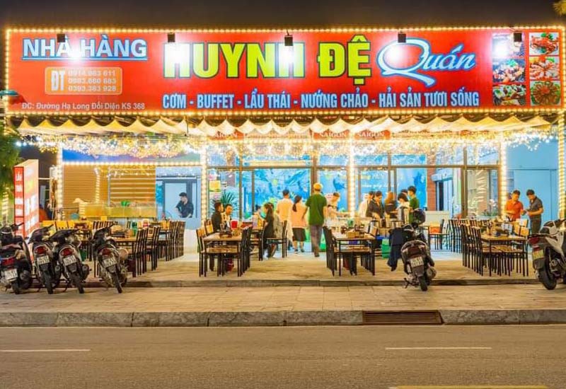 Nhà hàng Huynh Đệ - tọa lạc tại gần vòng xuyến Cái Dăm