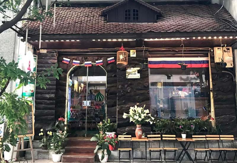 Nhà Hàng Nga - Món ăn Nước Nga tại 9 Phạm Sư Mạnh, Hà Nội
