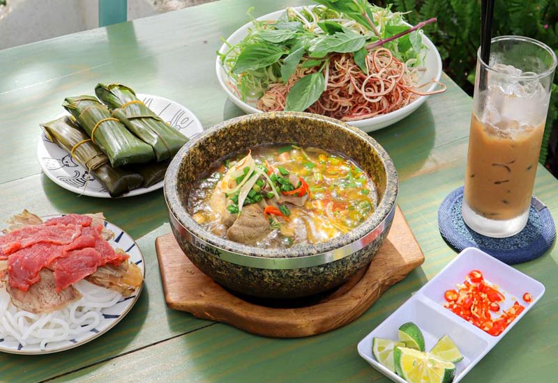 Bún Bò Thố Đá HOA DÓ - 15A Nguyễn Du