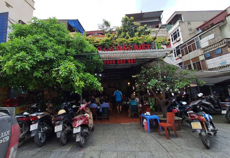 Phở Bò Đặc Biệt 292 - Cafe 292 Đội Cấn, Hà Nội