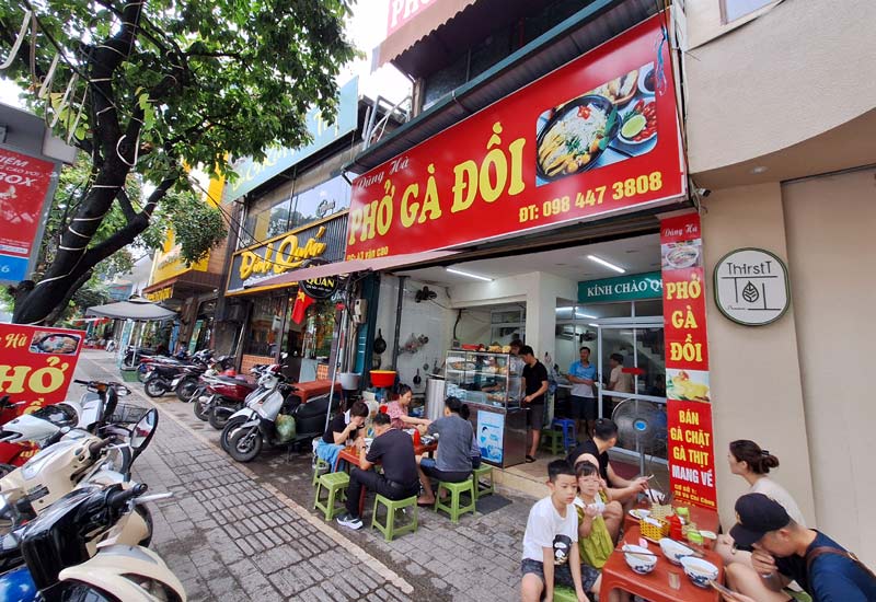 Phở Gà Đồi Dũng Hà - 43 Văn Cao, P. Liễu Giai, Quận Ba Đình, Hà Nội