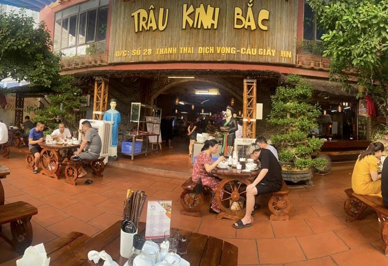 Phở Cô Mít - Chuyên phở Thịt Trâu ở 28 Thành Thái, Hà Nội