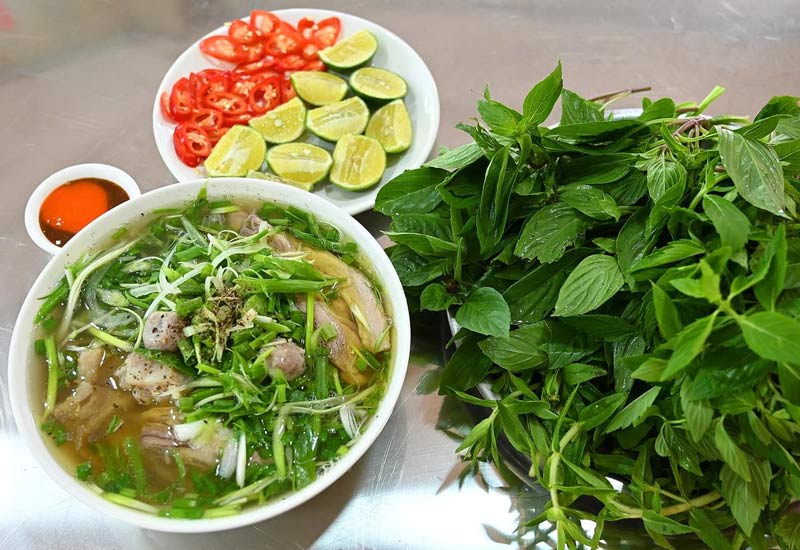 Phở Nhân - 149A Xóm Đất