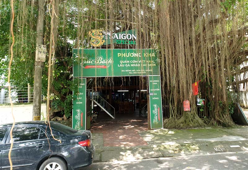 Nhà hàng Phương Kha - Quán cá ở cổng sân Golf hồ Đồng Mô