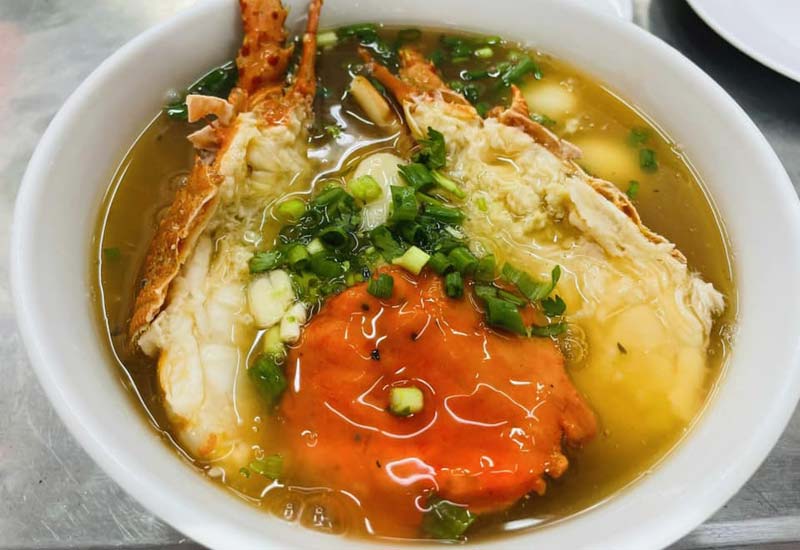 Bánh Canh Minh Thư - Quán bánh canh Ghẹ, Tôm hùm, Bào ngư, Chả mai ở 173 Trần Văn Khéo, Cần Thơ