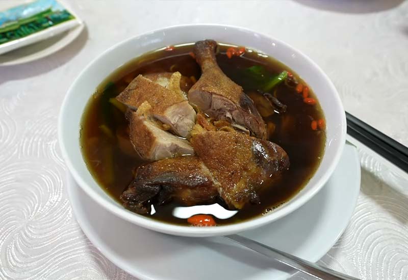 Cơm Niêu & Mì Vịt Tiềm Tâm Châu ở thành phố Bảo Lộc