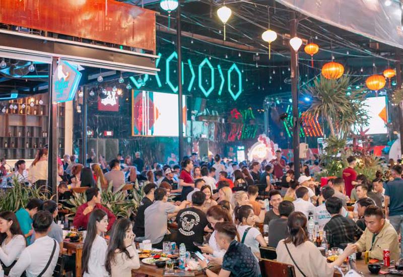 Max Beer Garden tại Lô 7-12 Hoàng Thị Loan, Liên Chiểu, Thành phố Đà Nẵng