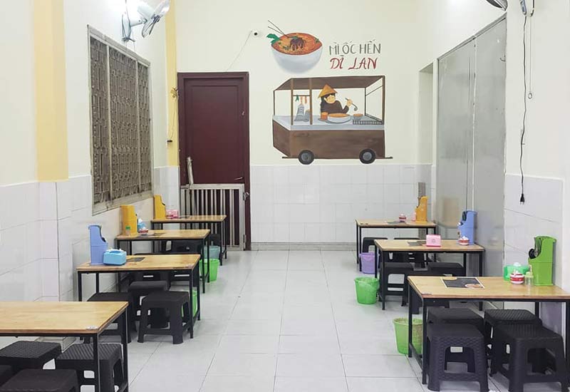 Mì Ốc Hến Dì Lan 2/5 Ngô Văn Sở, Phường 13, Quận 4, Thành phố Hồ Chí Minh
