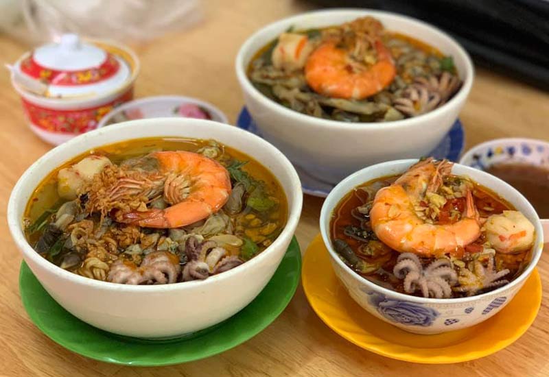 Mì Ốc Hến Dì Lan 2/5 Ngô Văn Sở, Phường 13, Quận 4, Thành phố Hồ Chí Minh
