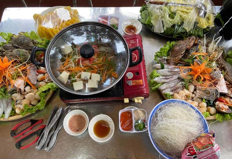 Nhà Hàng Úy Thanh Cô Tô 33 Đường Lê Quý Đôn, Khu 3, Thị Trấn Cô Tô, Quảng Ninh