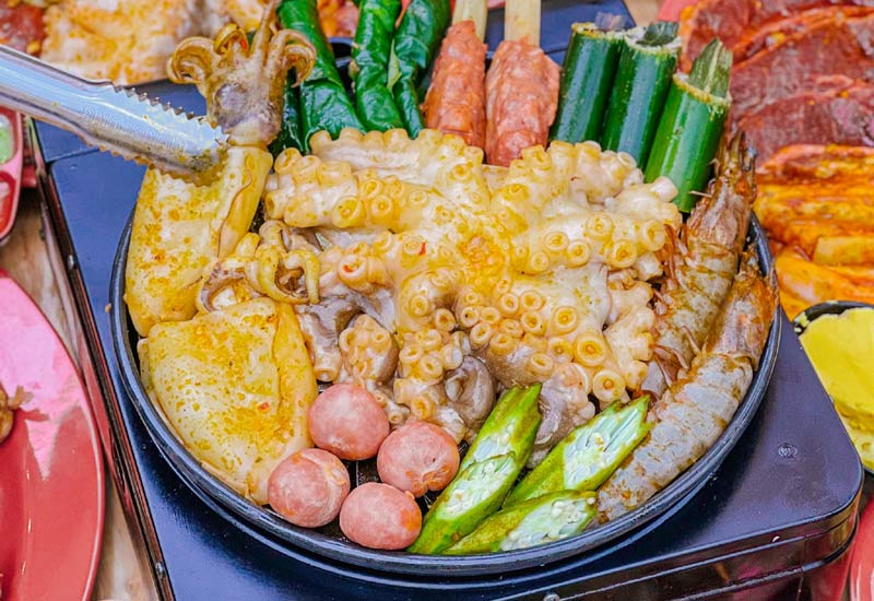 Nhà hàng Lò Đất BBQ 396 Minh Phụng, Phường 9, Quận 11, TP. HCM