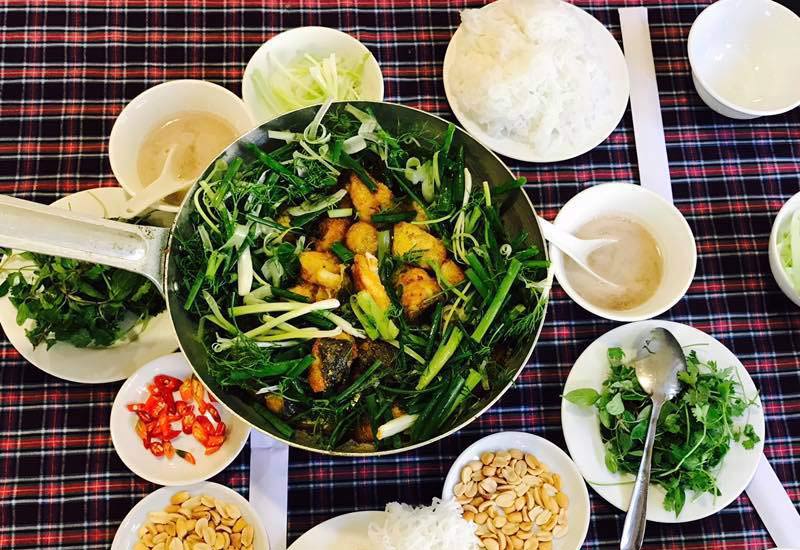 Chả Cá Anh Vũ 130 Nguyễn Khánh Toàn, Cầu Giấy, Hà Nội 