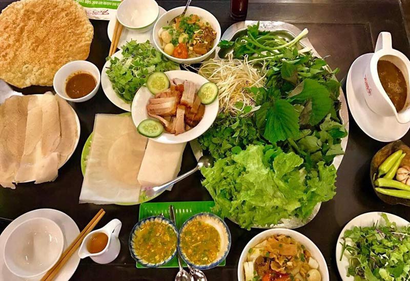 Đặc Sản Trần 11 Nguyễn Văn Linh, Hải Châu, Đà Nẵng