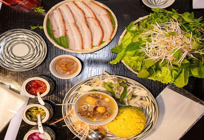 Quán Rôm 33 Thái Phiên, Lê Đại Hành, Hai Bà Trưng, Hà Nội
