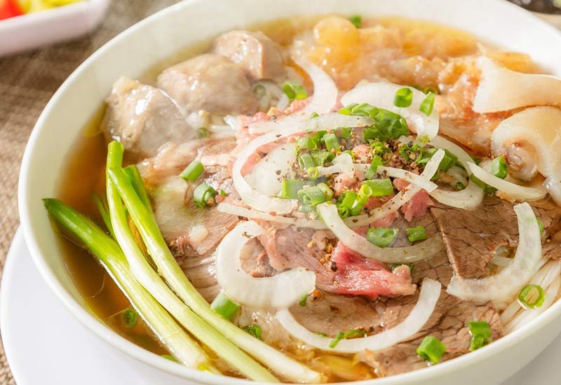 Phở Huỳnh Trâm 979 Kha Vạn Cân, Linh Tây  Thành Phố Thủ Đức 