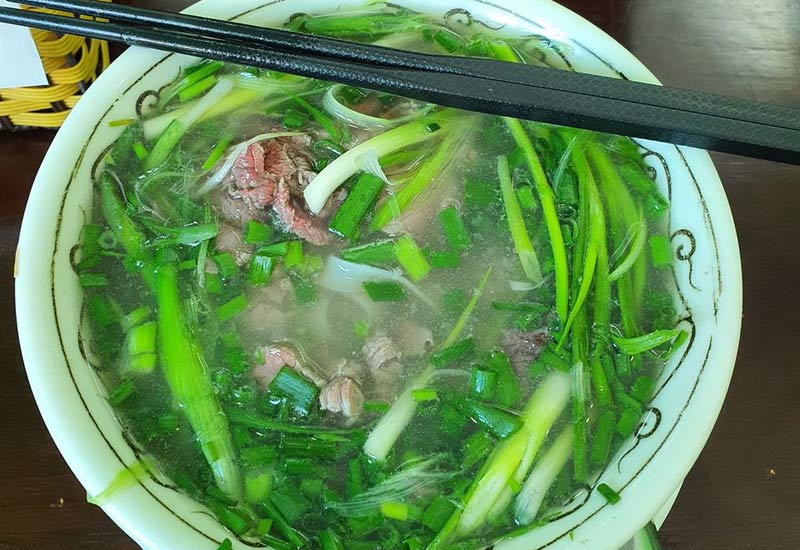 Phở Ngọc Vượng 94 Nguyễn Chánh, Cầu Giấy, Hà Nội