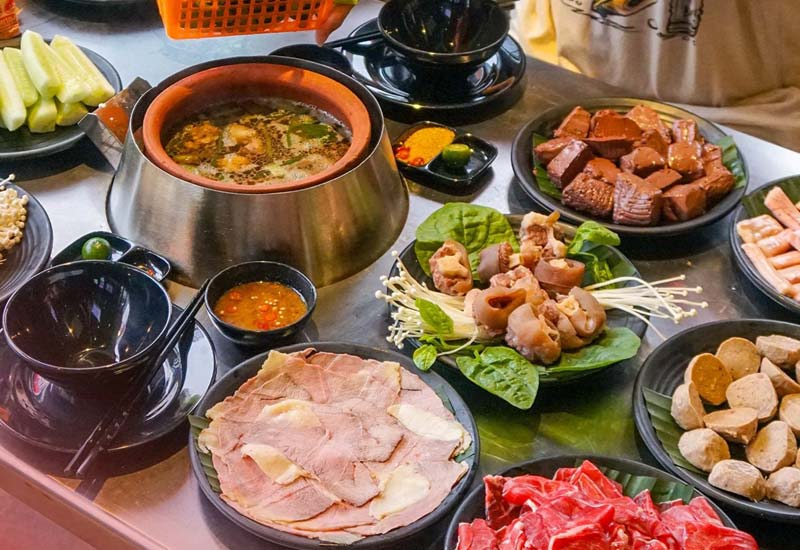 Lẩu Bò Tự Do 112 Nguyễn Văn Tuyết, Đống Đa, Hà Nội