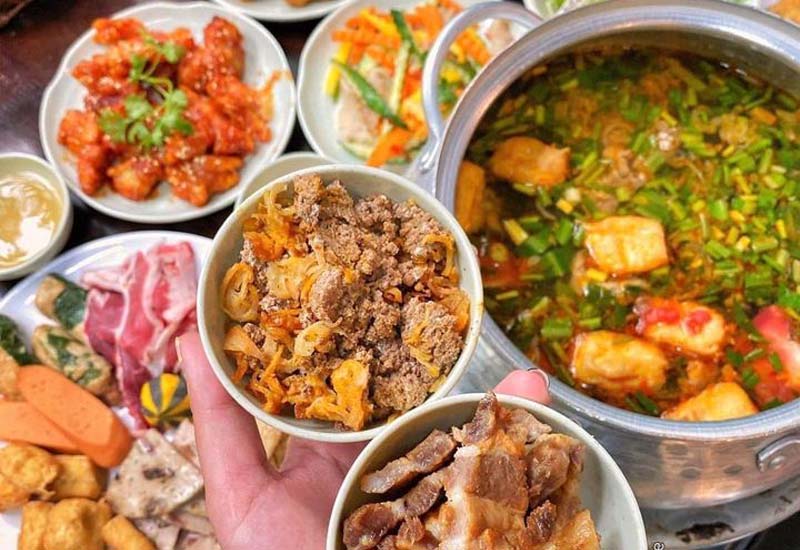 Buffet Lẩu Vương - Lẩu Riêu & Lẩu Thái 43 Dịch Vọng Hậu, Cầu Giấy, Hà Nội