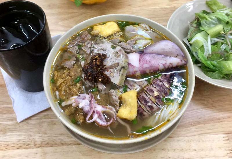 Bún Riêu BềBề - Tiến Huân 138 Lạc Trung, Hai Bà Trưng, Hà Nội