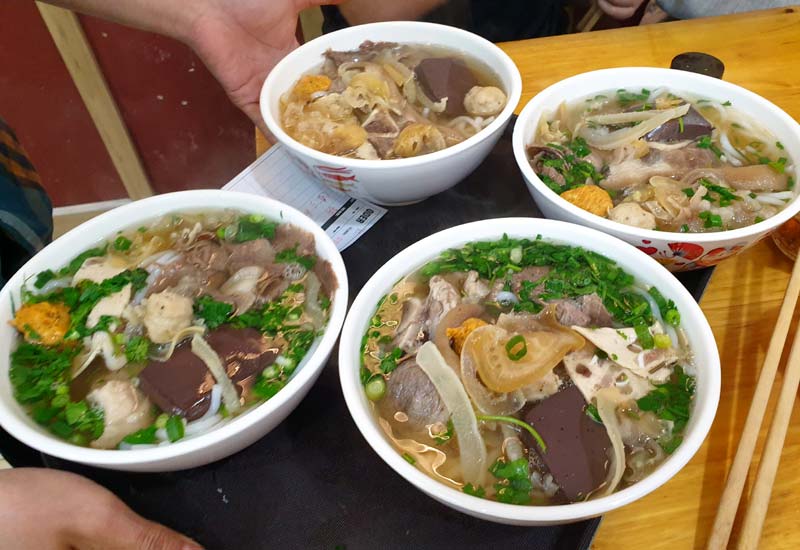 Địa chỉ Bún bò Huế An Cựu - 195B Đội Cấn, Hà Nội