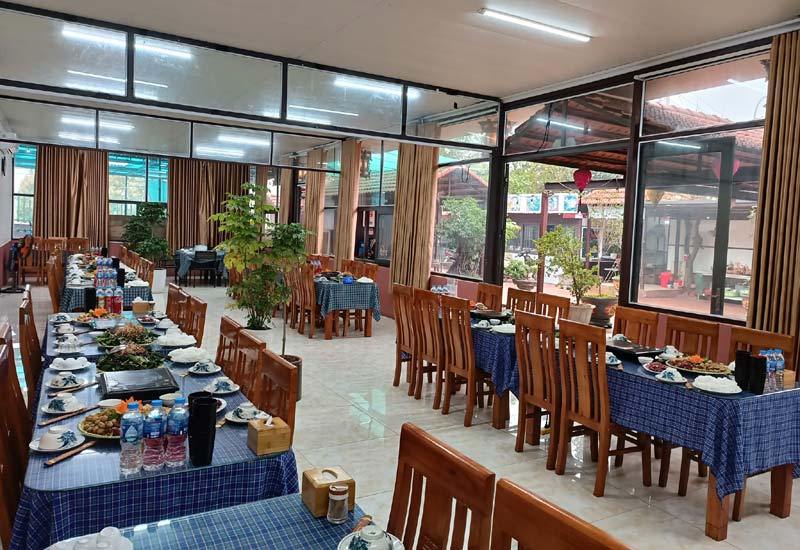 Nhà hàng Cây Sung 2 Nguyễn Khắc Nhu, Thị Trấn Bích Động, Việt Yên, Bắc Giang