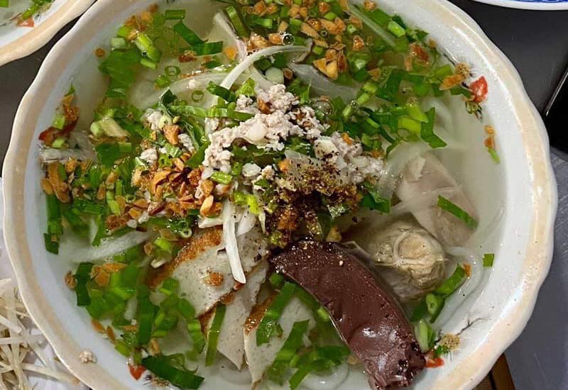 Phụng - Bánh Canh Bột Lọc ở Khu Phố 2, Thị trấn dương Đông, Phú Quốc, Kiên Giang