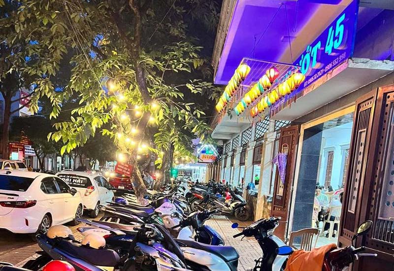 Bánh Ướt Ông Ù 43 Trần Nhật Duật, Thành phố Buôn Ma Thuột, Đắk Lắk