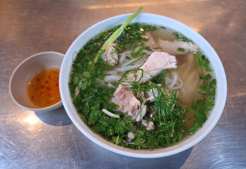 Phở Gà 17 Văn Miếu, Đống Đa, Hà Nội