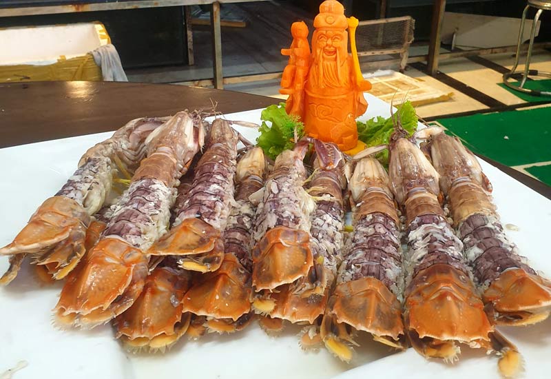 Nhà Hàng Thuận Phát - Hải Sản ở Ngõ 176 đường Cao Lỗ, Xóm Hậu, Uy Nỗ, Đông Anh, Hà Nội