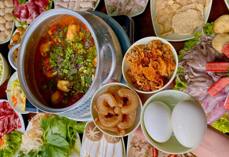 Nhà hàng Lẩu Vương chuyên Buffet Lẩu Riêu Cua & Lẩu Thái 66 Nguyên Hồng, Đống Đa, Hà Nội