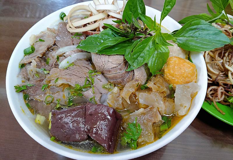 Bún Bò Gốc Huế 149 Nguyễn Ngọc Vũ, Trung Hoà, Cầu Giấy, Hà Nội