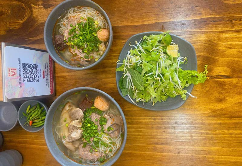 Bún bò huế - Bò Né Vi 208 Trường Chinh, Tuy Hoà, Phú Yên