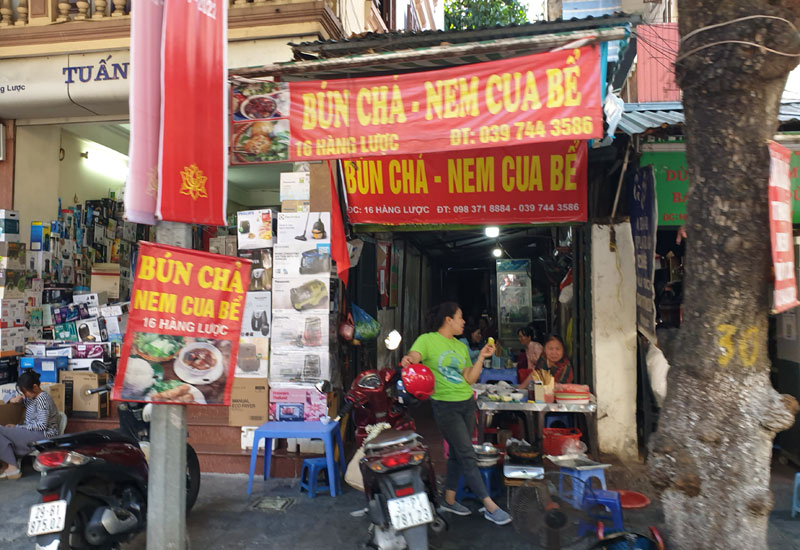 Quán Bún Chả - Nem Cua Bể 16 Hàng Lược, Hoàn Kiếm, Hà Nội