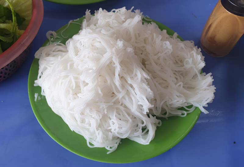 Bún Chả Ngọc Ánh 305 Xã Đàn, Đống Đa, Hà Nội