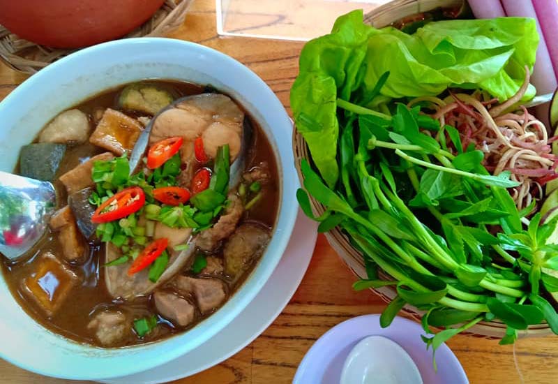 Cơm Niêu Quê Ngoại 334 Trần Phú, Phường 7, Thành phố Bạc Liêu