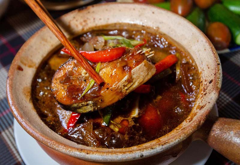 Phố Ẩm Thực Hương Biển tại A63 Đại Lộ Hùng Vương, Phú Thủy, Phan Thiết, Bình Thuận