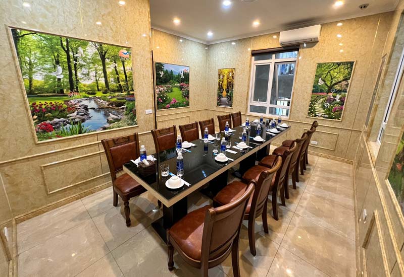 Nhà Hàng Thứ Cò - Chim To Dần ở Cổng chính CV Cầu Giấy, 102 Khúc Thừa Dụ, Cầu Giấy, Hà Nội
