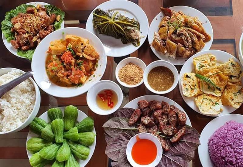Nhà hàng Cá Hồi - Cá Tầm Mộc Châu TK Chiềng Đi, TT Nông Trường Mộc Châu, Sơn La