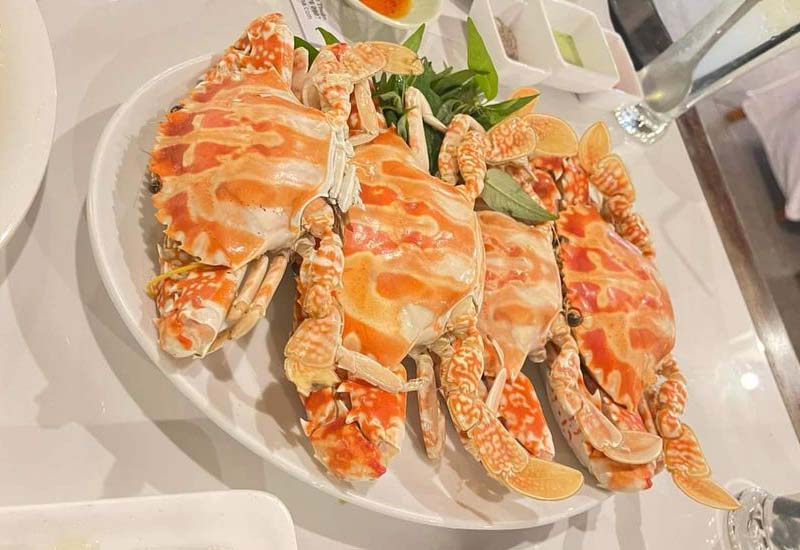 Nhà hàng Hải Âu - Nhà hàng hải sản sang trọng tại biển Cà Ná, Ninh Thuận